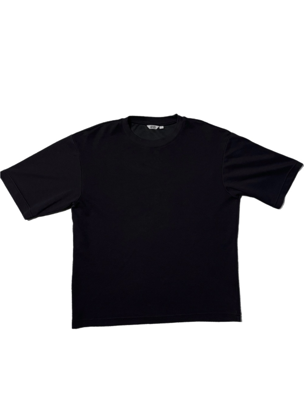 NWOT - UNIQLO Basic Essential Black Tee